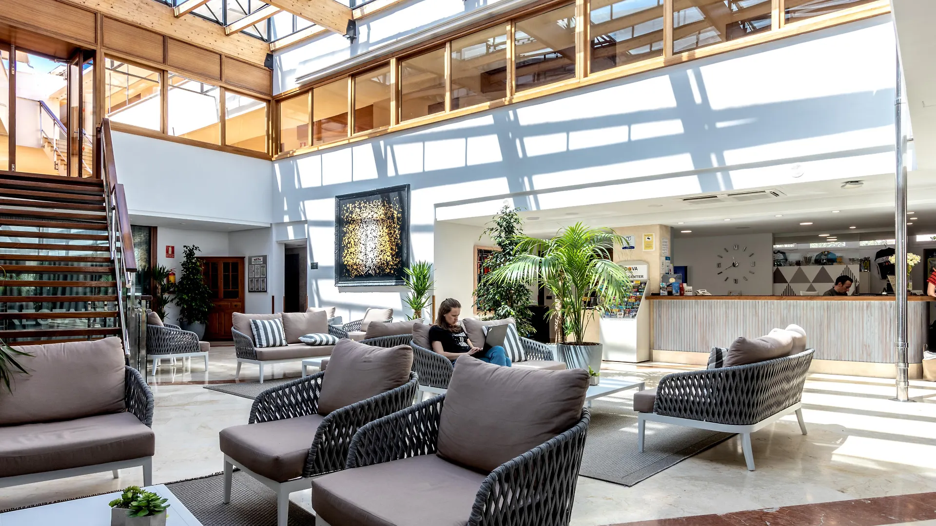 Aparthotel Duva & Spa Port de Pollenca 4*,  Spain