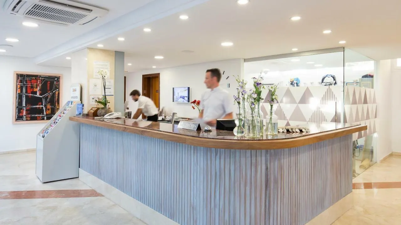 Aparthotel Duva & Spa Port de Pollenca 4*,